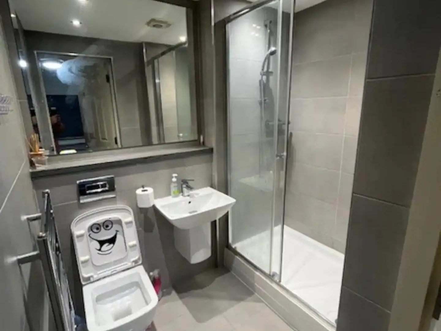 Ubytování v soukromí Room With Bathroom Next To Sheffield Cathedral City Centre Velká Británie